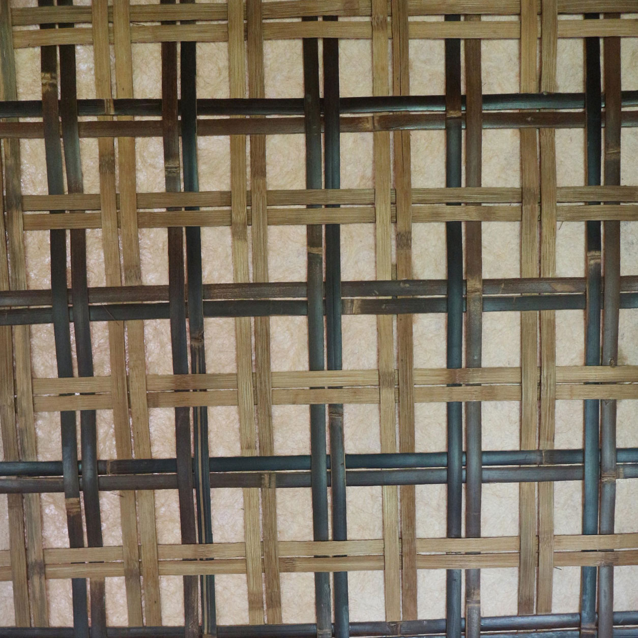 Woven Split Woven Split"